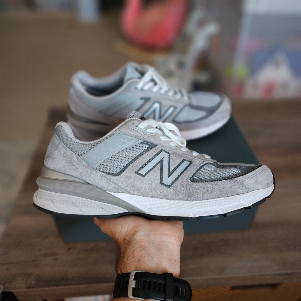 New Balance 990v5 Size 10.5 EUC Made In USA